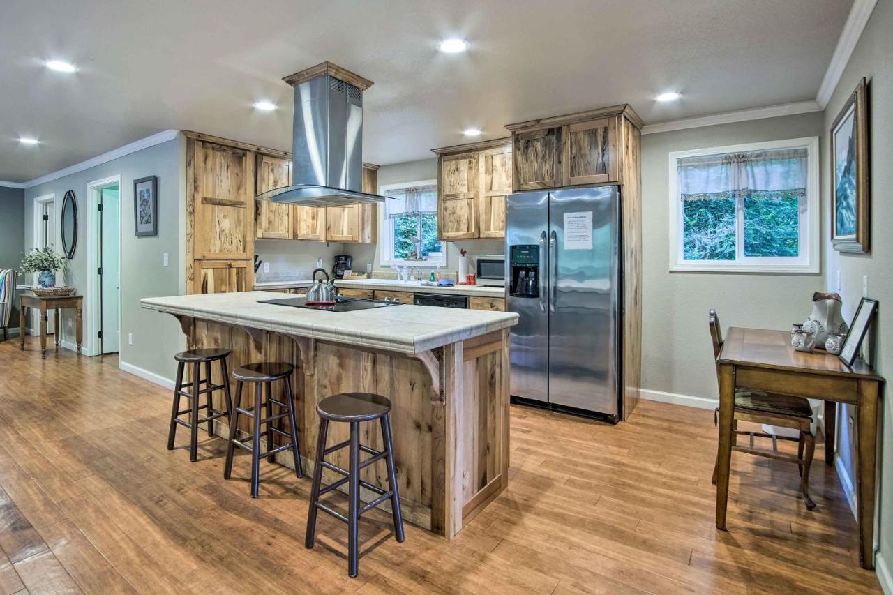 Coos Bay Retreat Less Than 2 Mi To Marina And Casino! Exteriér fotografie